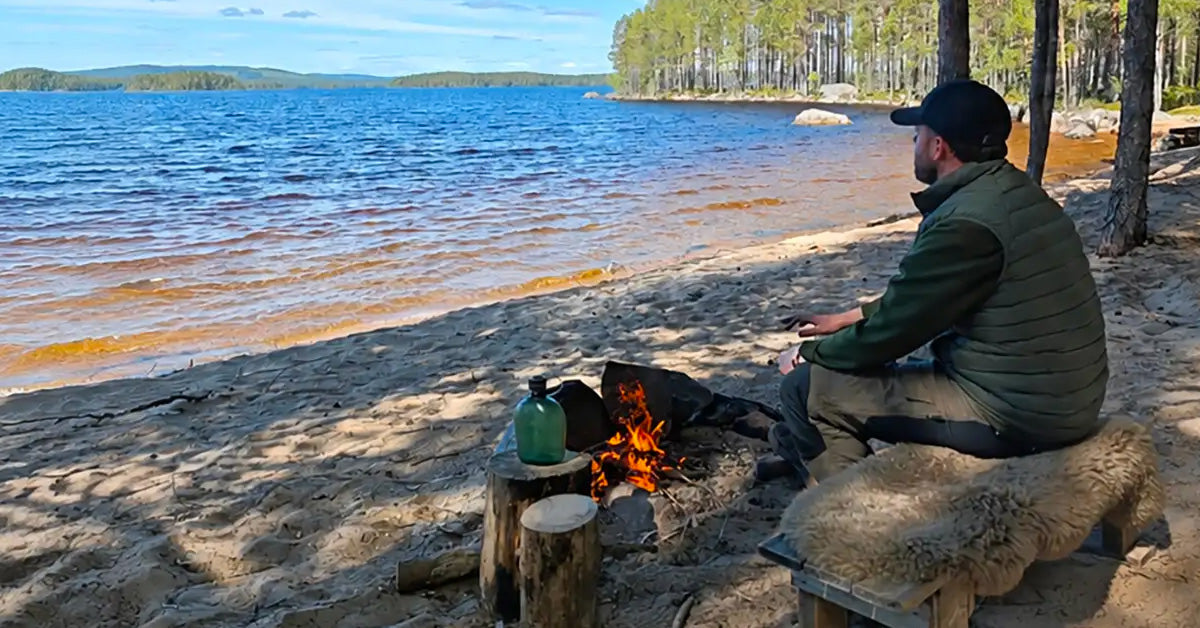 Fritz und Frei Outdoor-Ausrüstung im Überblick, Merino Schaffelle, Wolldecken und Bushcraft-Ausrüstung für draußen.