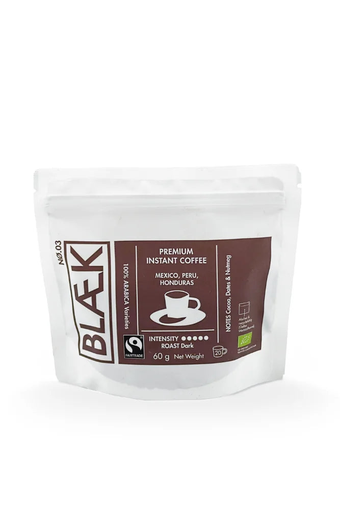 BLÆK Instant-Kaffee No.03 Dark Roast, Nahaufnahme
