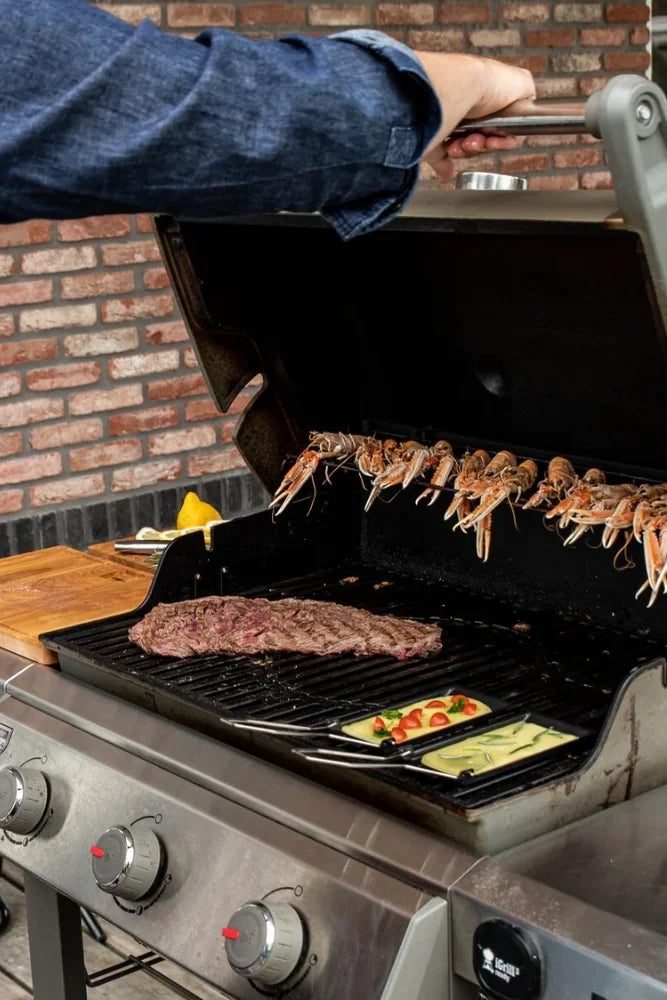 Boska Cheese Barbeclette beim Grillen – geschmolzener Käse für herzhafte Snacks