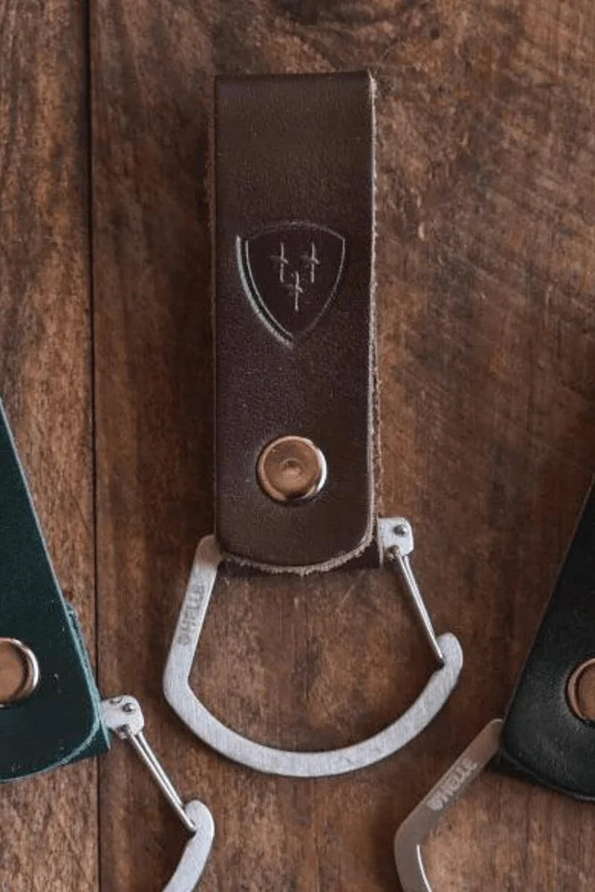 Helle Belt Clip robuste Metallklemme fuer Outdoor Einsaetze zur sicheren Guertelbefestigung