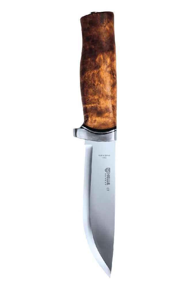 Helle GT Messer im Bushcraft Einsatz fuer Outdoor Abenteuer und Natur