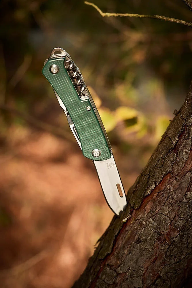 Puma Tec Pocket Tool Green vielseitiges Taschenwerkzeug fuer Camping und Reisen