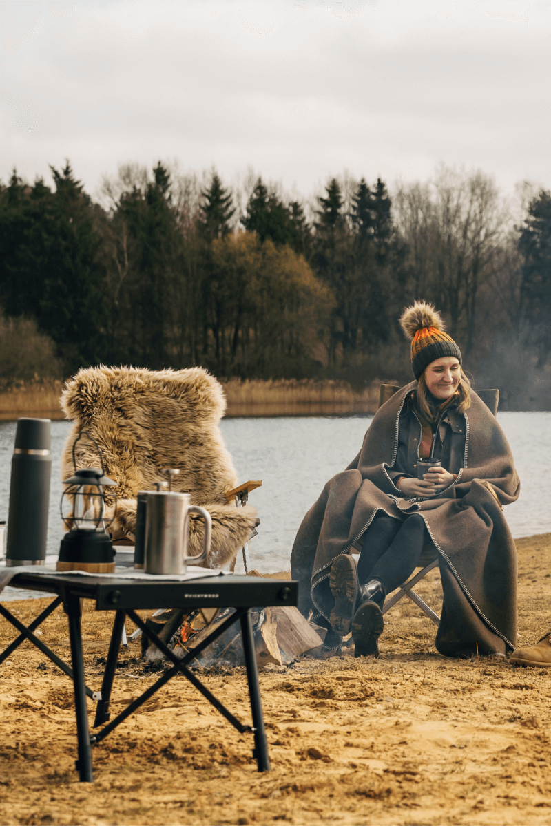Schaffell L in braun mit hellen Spitzen Cappuccino