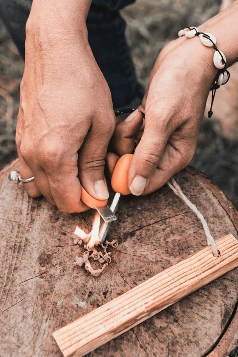 Feuer Anzünderset Kit von Light my Fire alle Teile entzünden