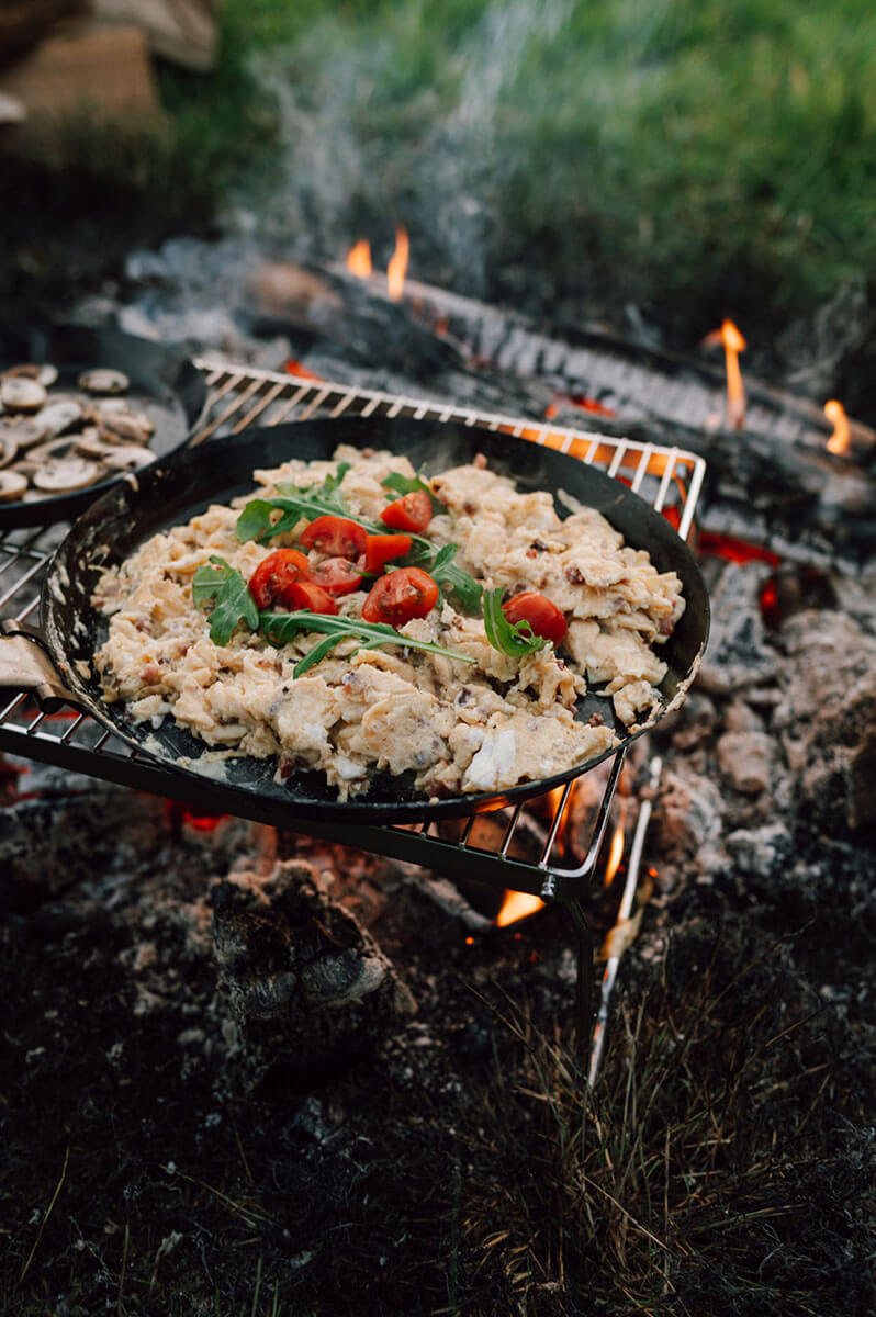 Gemacht für Deine Outdoor Küche - die Stabilotherm Jägerpfanne XL