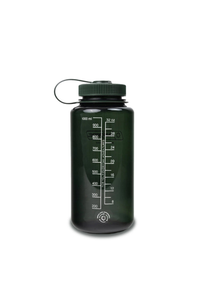 Grüne Nalgene Trinkflasche 1 Liter mit Weithals für Wandern, Outdoor und Reisen