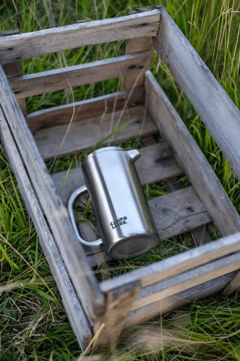 Campo Libre French Press Giorgio 600ml aus Edelstahl – Outdoor-Einsatz beim Camping, robuste doppelwandige Kaffeepresse für frischen Kaffee in der Natur und beim Vanlife