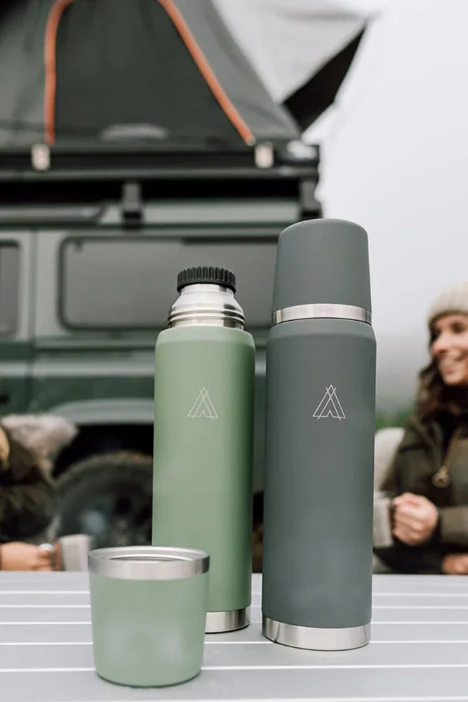 Campo Libre Jaco 1L Thermosflasche im Vanlife im Wohnmobil und Bulli beim Camping und Outdoor