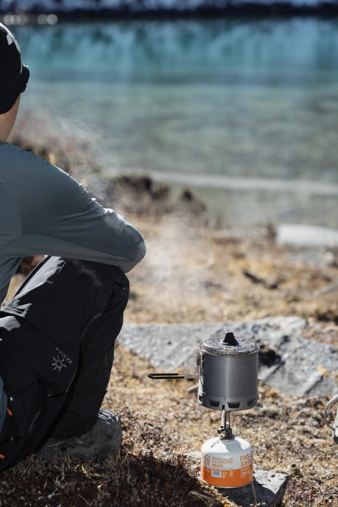 Fire Maple Petrel G2 Topf beim Camping – Outdoor Kochen auf Gaskocher