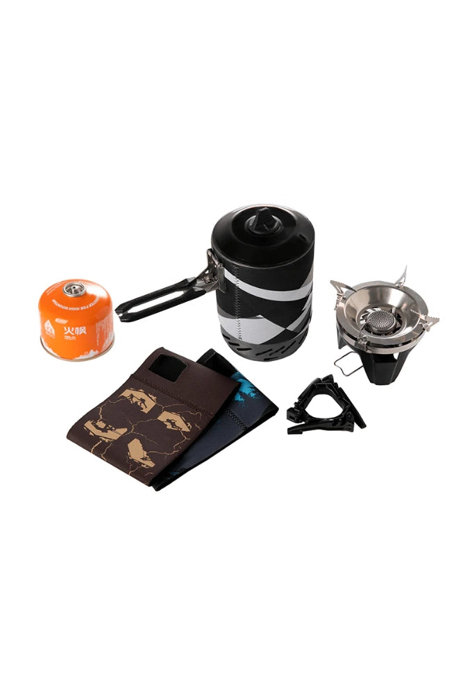 Freigestelltes Produktbild eines kompakten Camping Kochsystems. Perfekt für minimalistische Outdoor-Ausrüstung.