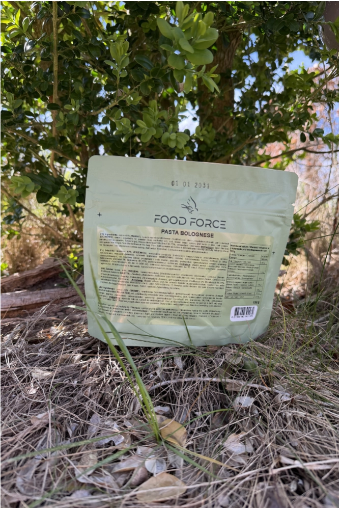 Food Force Bolognese Outdoor-Nahrung mit Weizenpasta, Tomate und Rinderhackfleisch für Trekkingtouren