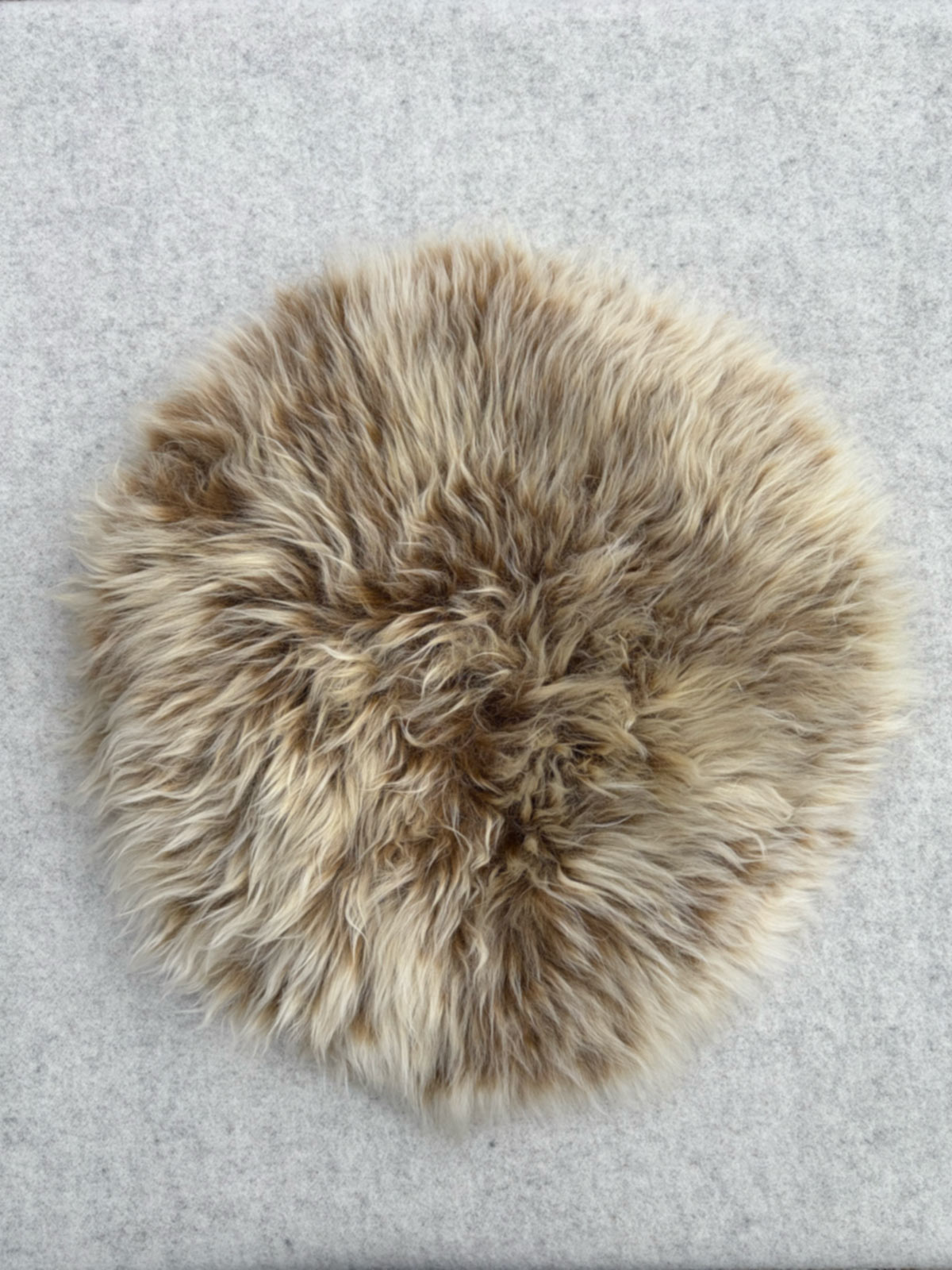 Schaffell-Sitzauflage rund, Ø 35 cm, in Cappuccino, Produktfoto