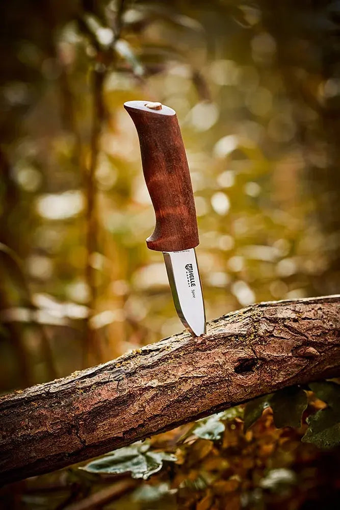 Helle Outdoormesser Spire robustes Messer fuer Holzarbeiten und Lagerplatz