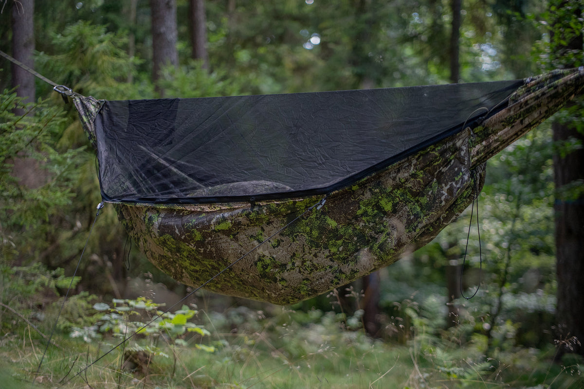 Seitenansicht des LESOVIK OTUL Light FARBA F2.1 Underquilts
