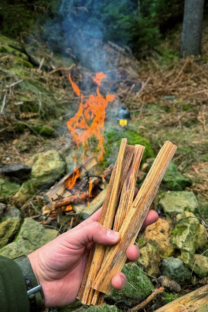 Größe der Light My Fire TinderSticks in der Hand