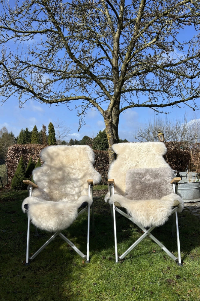 Merino Schaffell Partner Bundle mit kuscheligen Fellen für Wohnraum, Sitzbereiche und Outdoor