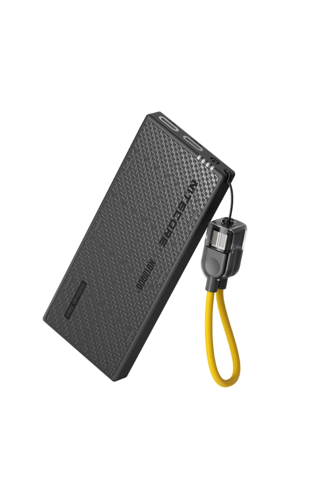 Ultraleichte Carbon Powerbank mit 10000 mAh