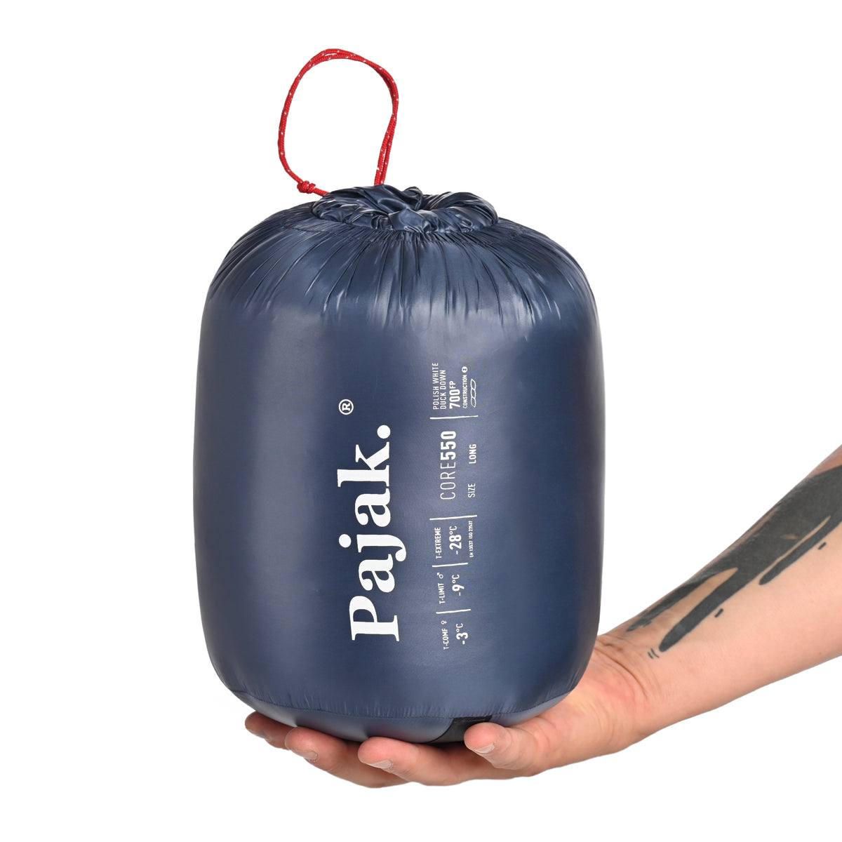 Pajak Core 550 in Navy vollständig komprimiert im Packsack als Freisteller