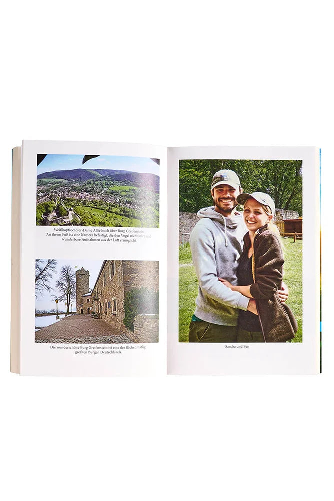 Sandra Jung Die Herrscher der Luefte und ich Buch in einer Leseszene