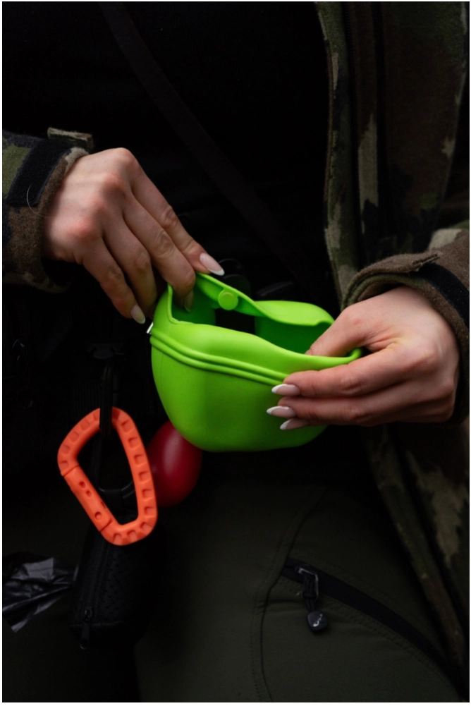 Tambe Gassitasche Komplett Set fuer Hundespaziergang Gassi und Outdoor mit Zubehoer
