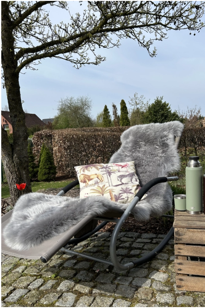 XL Merinoschaffell in Natur, ca. 190 x 65 cm, weiches Fell für Outdoor, Camper und gemütliche Sitzplätze